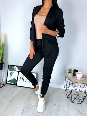 Komplet casual ModnaKiecka.pl ze sklepu: ModnaKiecka.pl w kategorii: Komplety i garnitury damskie - zdjęcie 64ECE52-355-6290_23060267