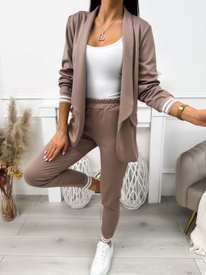 Komplet casual ze sklepu: ModnaKiecka.pl w kategorii: Komplety i garnitury damskie - zdjęcie 64ECE52-355-6290_23061107