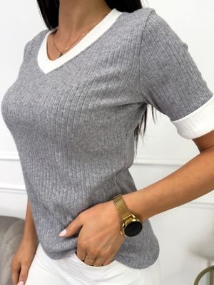 Bluzka damska wiosenna ModnaKiecka.pl ze sklepu: ModnaKiecka.pl w kategorii: Bluzki damskie - zdjęcie 64ECE52-355-6290_23066431