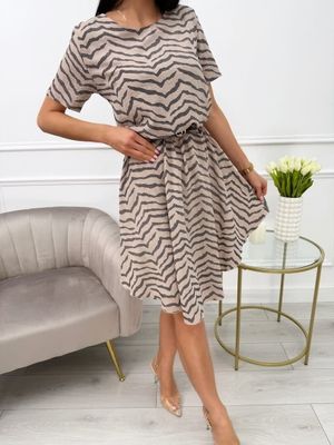 Sukienka casual na wiosnę ModnaKiecka.pl ze sklepu: ModnaKiecka.pl w kategorii: Sukienki - zdjęcie 64ECE52-355-6290_23067362