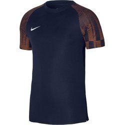 T-shirt chłopięce na lato Nike ze sklepu: SPORT-SHOP.pl w kategorii: T-shirty chłopięce - zdjęcie 6BAF450-D40-9631_130203