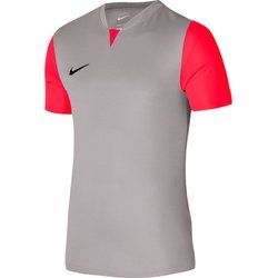 T-shirt chłopięce letni Nike ze sklepu: SPORT-SHOP.pl w kategorii: T-shirty chłopięce - zdjęcie 6BAF450-D40-9631_154877