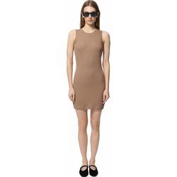 Sukienka elegancka dopasowana Outhorn ze sklepu: SPORT-SHOP.pl w kategorii: Sukienki - zdjęcie 6BAF450-D40-9631_183648