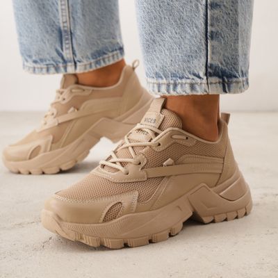 Renee - Buty sportowe damskie na wiosnę ze sklepu: renee.pl w kategorii: Buty sportowe damskie - zdjęcie 6BEED23A-9DF-769_174539
