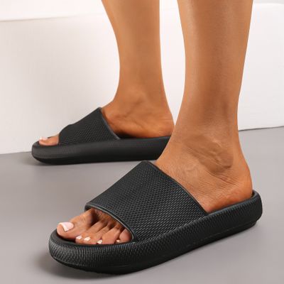 Klapki damskie letnie Renee ze sklepu: renee.pl w kategorii: Klapki damskie - zdjęcie 6BEED23A-9DF-769_186861