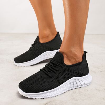 Buty sportowe damskie na wiosnę Renee ze sklepu: renee.pl w kategorii: Buty sportowe damskie - zdjęcie 6BEED23A-9DF-769_190763