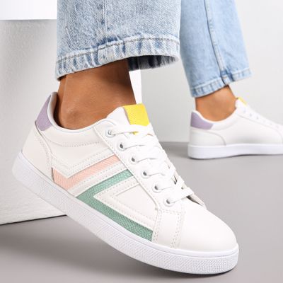Renee - Buty sportowe damskie na wiosnę ze sklepu: renee.pl w kategorii: Buty sportowe damskie - zdjęcie 6BEED23A-9DF-769_237212