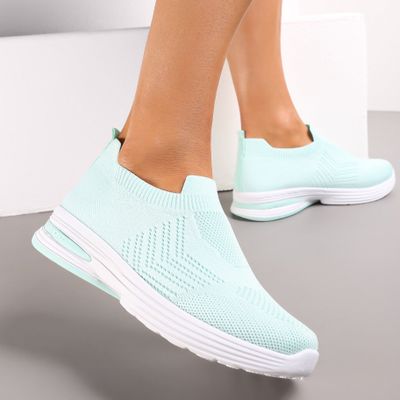 Renee - Buty sportowe damskie na wiosnę ze sklepu: renee.pl w kategorii: Buty sportowe damskie - zdjęcie 6BEED23A-9DF-769_245100