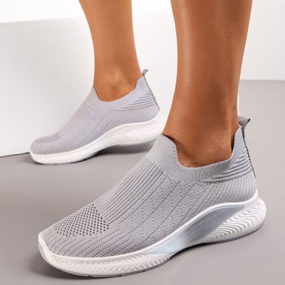 Renee - Buty sportowe damskie na wiosnę ze sklepu: renee.pl w kategorii: Buty sportowe damskie - zdjęcie 6BEED23A-9DF-769_251550