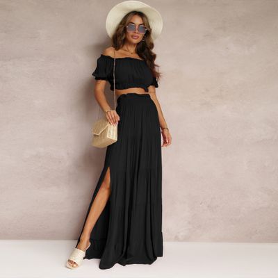 Komplet elegancki na wiosnę Renee ze sklepu: renee.pl w kategorii: Komplety i garnitury damskie - zdjęcie 6BEED23A-9DF-769_258390