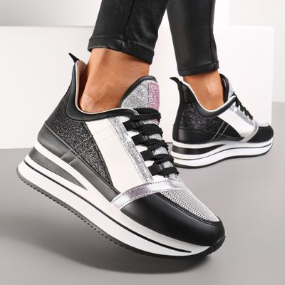 Renee - Buty sportowe damskie na wiosnę ze sklepu: renee.pl w kategorii: Buty sportowe damskie - zdjęcie 6BEED23A-9DF-769_263813