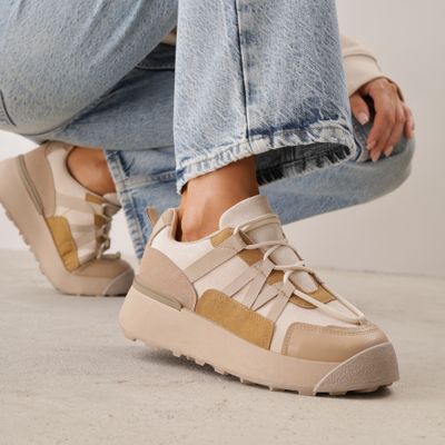 Buty sportowe damskie wiosenne Renee ze sklepu: renee.pl w kategorii: Buty sportowe damskie - zdjęcie 6BEED23A-9DF-769_265061