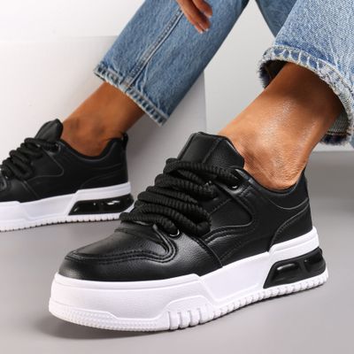 Renee - Buty sportowe damskie na wiosnę ze sklepu: renee.pl w kategorii: Buty sportowe damskie - zdjęcie 6BEED23A-9DF-769_289451