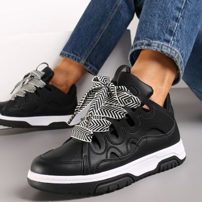 Buty sportowe damskie wiosenne Renee ze sklepu: renee.pl w kategorii: Buty sportowe damskie - zdjęcie 6BEED23A-9DF-769_291672