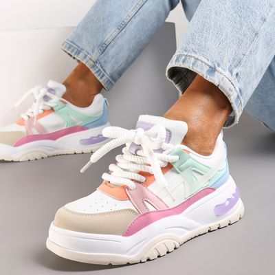 Renee - Buty sportowe damskie na wiosnę ze sklepu: renee.pl w kategorii: Buty sportowe damskie - zdjęcie 6BEED23A-9DF-769_292348