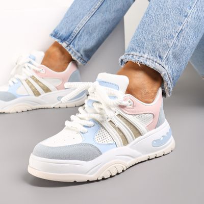 Buty sportowe damskie wiosenne Renee ze sklepu: renee.pl w kategorii: Buty sportowe damskie - zdjęcie 6BEED23A-9DF-769_293501