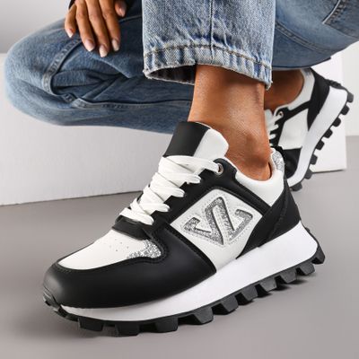 Buty sportowe damskie na wiosnę Renee ze sklepu: renee.pl w kategorii: Buty sportowe damskie - zdjęcie 6BEED23A-9DF-769_299648
