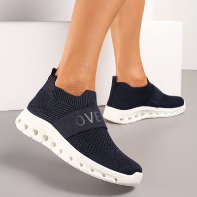 Buty sportowe damskie na wiosnę Renee ze sklepu: renee.pl w kategorii: Buty sportowe damskie - zdjęcie 6BEED23A-9DF-769_299937
