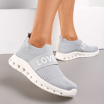 Buty sportowe damskie wiosenne Renee ze sklepu: renee.pl w kategorii: Buty sportowe damskie - zdjęcie 6BEED23A-9DF-769_299938
