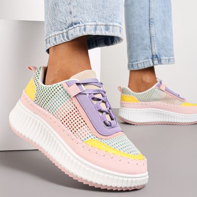 Buty sportowe damskie wiosenne Renee ze sklepu: renee.pl w kategorii: Buty sportowe damskie - zdjęcie 6BEED23A-9DF-769_300120