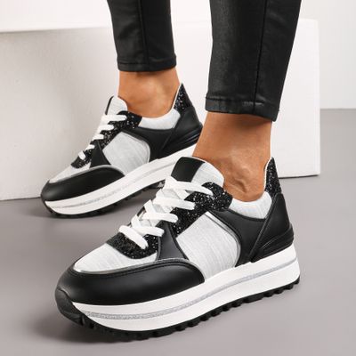 Buty sportowe damskie na wiosnę Renee ze sklepu: renee.pl w kategorii: Buty sportowe damskie - zdjęcie 6BEED23A-9DF-769_305373