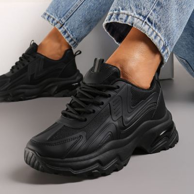 Buty sportowe damskie na jesień Renee ze sklepu: renee.pl w kategorii: Buty sportowe damskie - zdjęcie 6BEED23A-9DF-769_307821