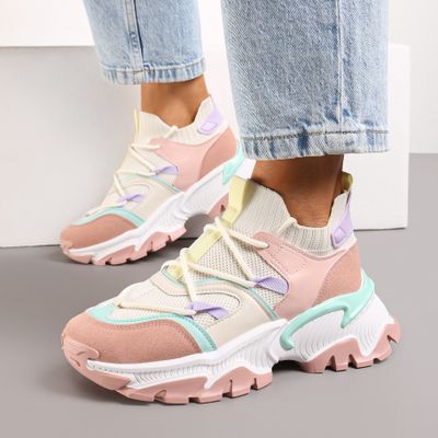 Buty sportowe damskie na wiosnę Renee ze sklepu: renee.pl w kategorii: Buty sportowe damskie - zdjęcie 6BEED23A-9DF-769_313622