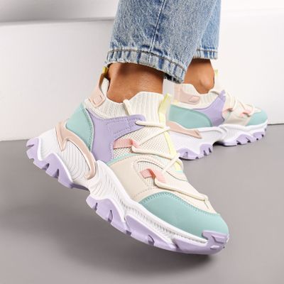 Buty sportowe damskie wiosenne Renee ze sklepu: renee.pl w kategorii: Buty sportowe damskie - zdjęcie 6BEED23A-9DF-769_315392