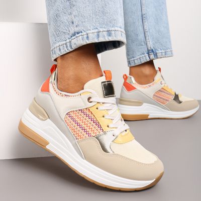 Buty sportowe damskie na wiosnę Renee ze sklepu: renee.pl w kategorii: Buty sportowe damskie - zdjęcie 6BEED23A-9DF-769_315516