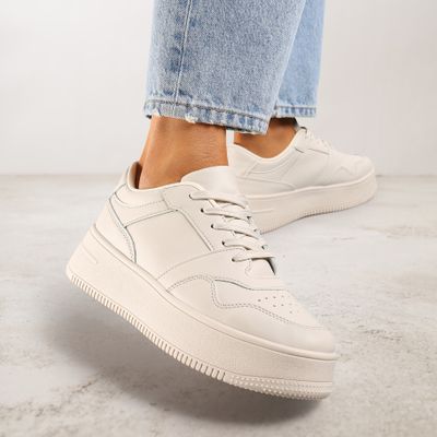 Renee - Buty sportowe damskie na wiosnę ze sklepu: renee.pl w kategorii: Buty sportowe damskie - zdjęcie 6BEED23A-9DF-769_317326