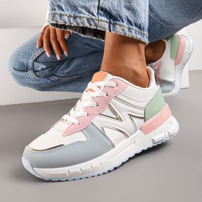 Renee - Buty sportowe damskie na wiosnę ze sklepu: renee.pl w kategorii: Buty sportowe damskie - zdjęcie 6BEED23A-9DF-769_318946