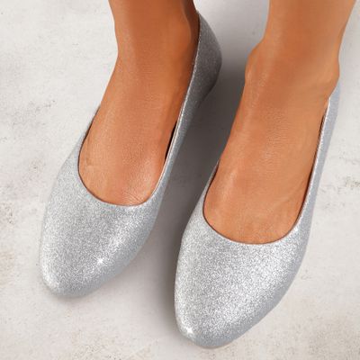 Balerinki na wiosnę Renee ze sklepu: renee.pl w kategorii: Balerinki - zdjęcie 6BEED23A-9DF-769_319275