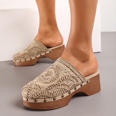 Klapki damskie na lato Renee ze sklepu: renee.pl w kategorii: Klapki damskie - zdjęcie 6BEED23A-9DF-769_321962