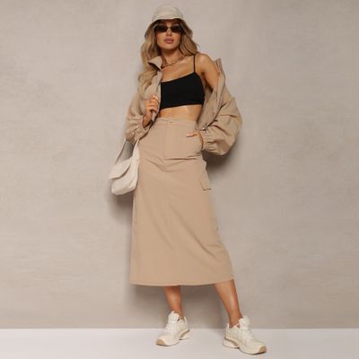Komplet wiosenny casual Renee ze sklepu: renee.pl w kategorii: Komplety i garnitury damskie - zdjęcie 6BEED23A-9DF-769_325789