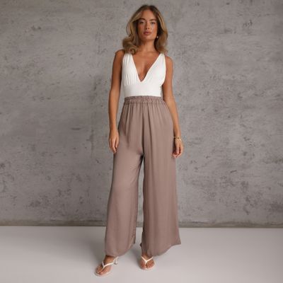 Renee - Kombinezon damski na wiosnę elegancki ze sklepu: renee.pl w kategorii: Kombinezony damskie - zdjęcie 6BEED23A-9DF-769_330841