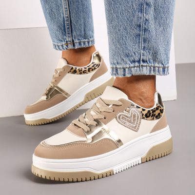 Buty sportowe damskie na wiosnę Renee ze sklepu: renee.pl w kategorii: Buty sportowe damskie - zdjęcie 6BEED23A-9DF-769_338962