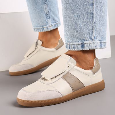 Buty sportowe damskie na wiosnę Renee ze sklepu: renee.pl w kategorii: Buty sportowe damskie - zdjęcie 6BEED23A-9DF-769_339083