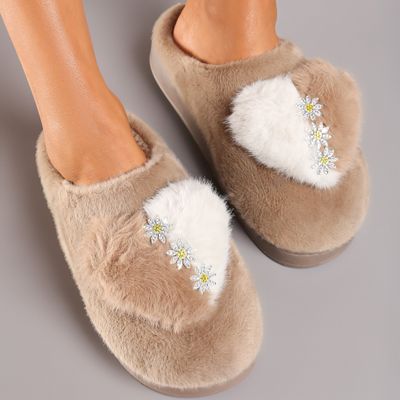 Kapcie damskie letnie Renee ze sklepu: renee.pl w kategorii: Kapcie damskie - zdjęcie 6BEED23A-9DF-769_345328