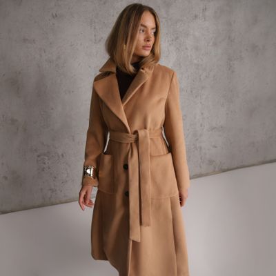 Płaszcz damski Renee ze sklepu: renee.pl w kategorii: Płaszcze damskie - zdjęcie 6BEED23A-9DF-769_362217