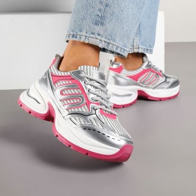 Buty sportowe damskie na wiosnę Renee ze sklepu: renee.pl w kategorii: Buty sportowe damskie - zdjęcie 6BEED23A-9DF-769_365405