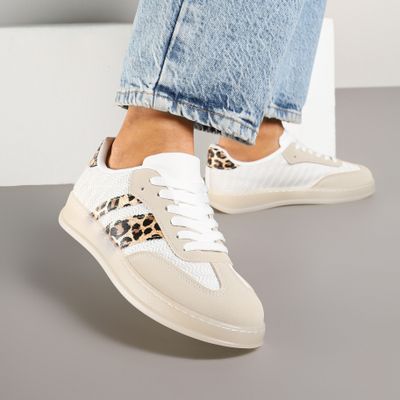 Buty sportowe damskie na wiosnę Renee ze sklepu: renee.pl w kategorii: Buty sportowe damskie - zdjęcie 6BEED23A-9DF-769_366523