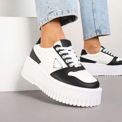 Buty sportowe damskie na wiosnę Renee ze sklepu: renee.pl w kategorii: Buty sportowe damskie - zdjęcie 6BEED23A-9DF-769_368656