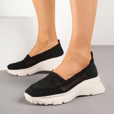 Renee - Półbuty damskie na jesień ze sklepu: renee.pl w kategorii: Półbuty damskie - zdjęcie 6BEED23A-9DF-769_374083