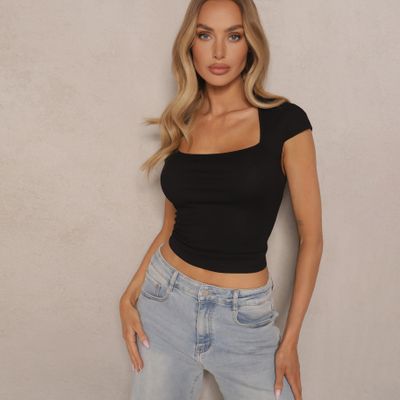 Bluzka damska casualowa wiosenna Renee ze sklepu: renee.pl w kategorii: Bluzki damskie - zdjęcie 6BEED23A-9DF-769_374197