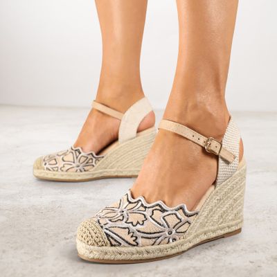 Espadryle damskie letnie Renee ze sklepu: renee.pl w kategorii: Espadryle damskie - zdjęcie 6BEED23A-9DF-769_374603