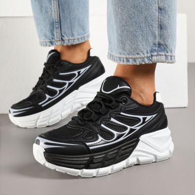 Buty sportowe damskie na wiosnę Renee ze sklepu: renee.pl w kategorii: Buty sportowe damskie - zdjęcie 6BEED23A-9DF-769_374900