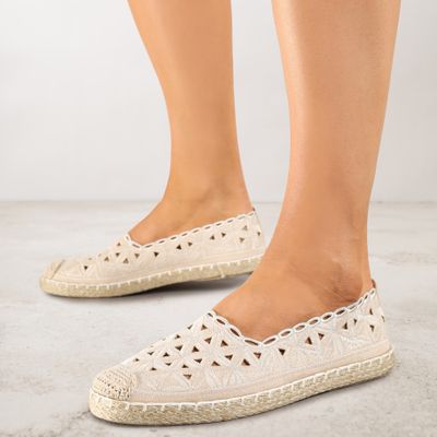 Renee - Espadryle damskie na wiosnę na lato ze sklepu: renee.pl w kategorii: Espadryle damskie - zdjęcie 6BEED23A-9DF-769_375850
