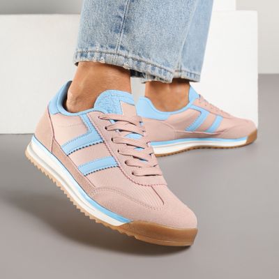 Buty sportowe damskie na wiosnę Renee ze sklepu: renee.pl w kategorii: Buty sportowe damskie - zdjęcie 6BEED23A-9DF-769_377523