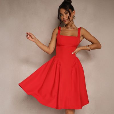 Sukienka elegancka Renee ze sklepu: renee.pl w kategorii: Sukienki - zdjęcie 6BEED23A-9DF-769_377539