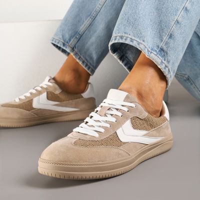 Buty sportowe damskie wiosenne Renee ze sklepu: renee.pl w kategorii: Buty sportowe damskie - zdjęcie 6BEED23A-9DF-769_380838